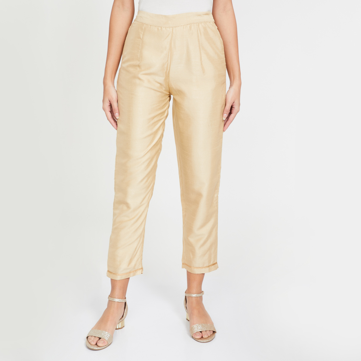 INDYA Solid Tapered Cropped Pants