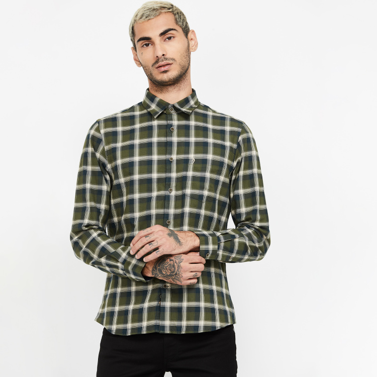 

INDIAN TERRAIN Checked Chiseled Fit Casual Shirt, Green