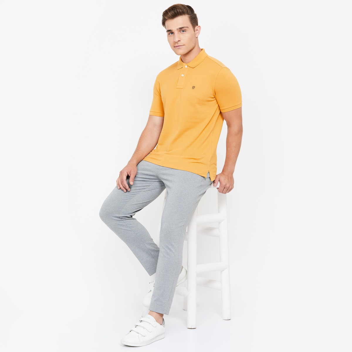 FAHRENHEIT Solid Slim Fit Polo T-shirt