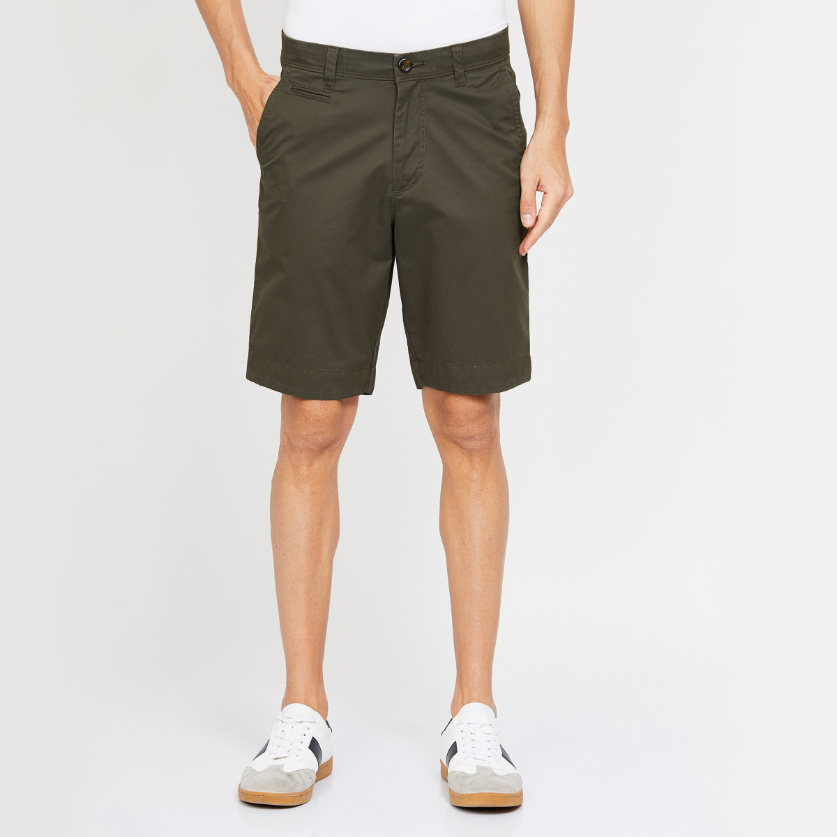 FAHRENHEIT Solid Regular Fit Casual Shorts