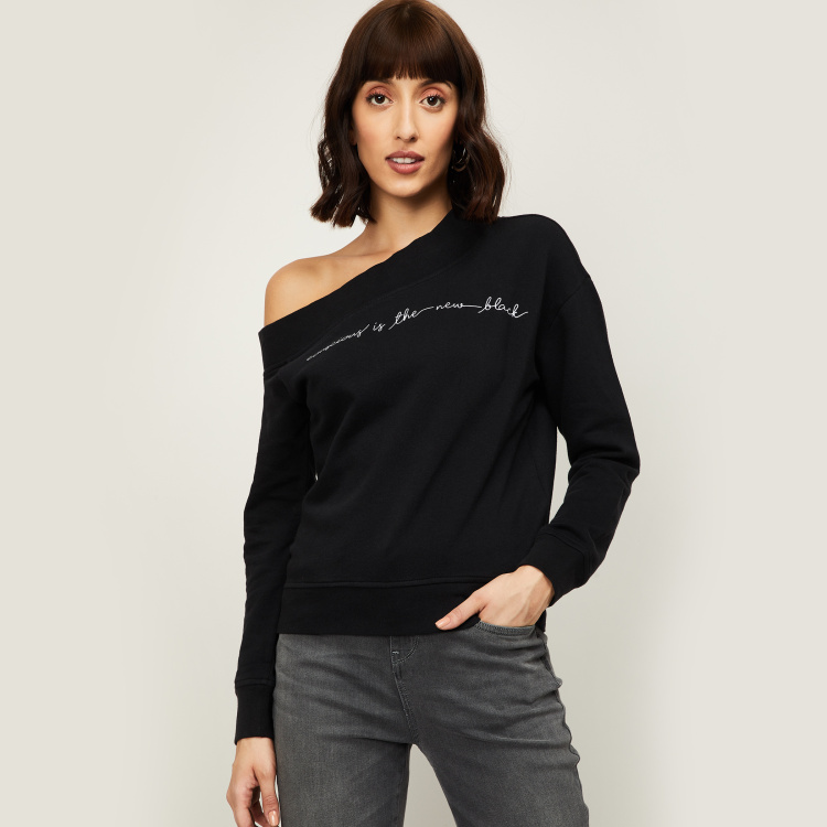 

VERO MODA Women Printed Off-Shoulder Sweatshirt, Black