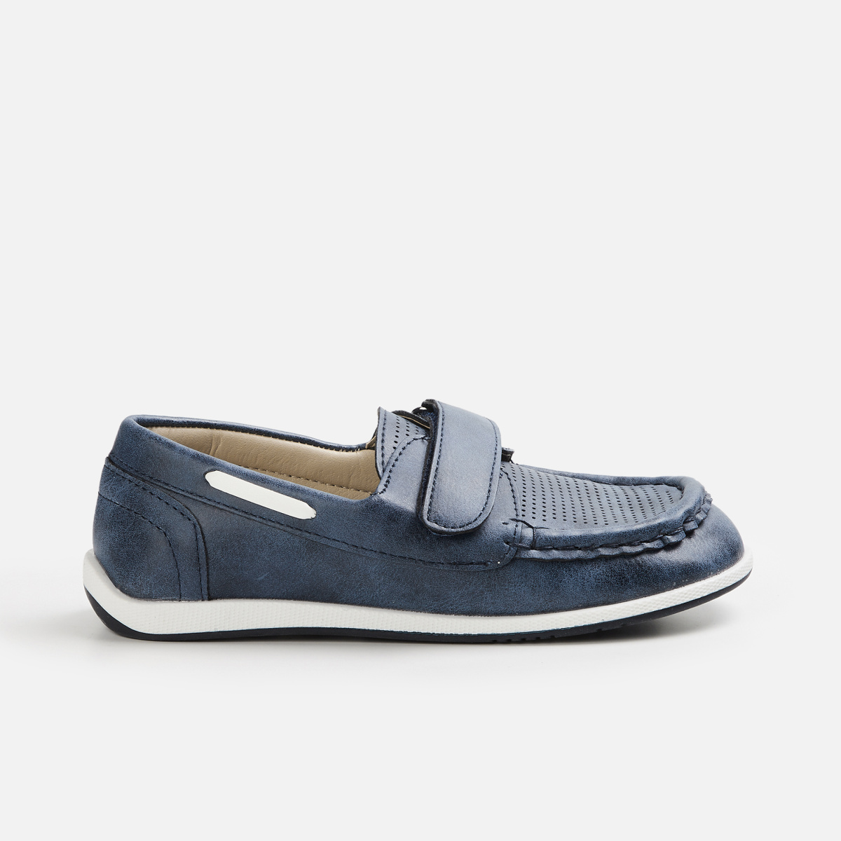FAME FOREVER Boys Textured Loafers