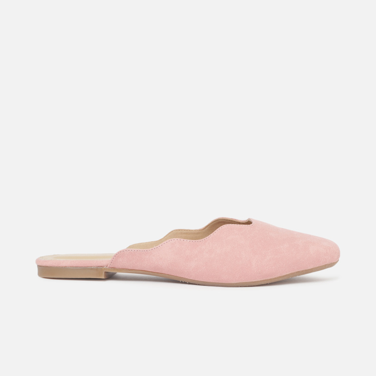 

GINGER Women Solid Scalloped Edge Mules, Pink