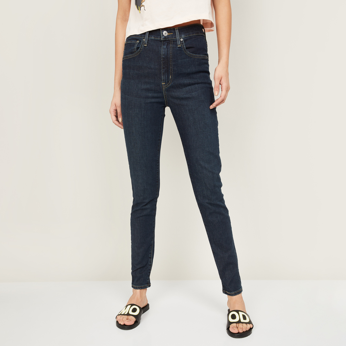 LEVI'S Women Medium Washed Skinny Fit Jeans