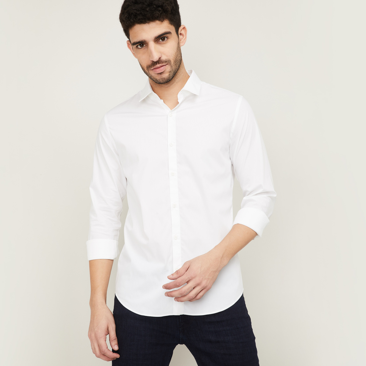 UNITED COLORS OF BENETTON Men Solid Slim Fit Casual Shirt