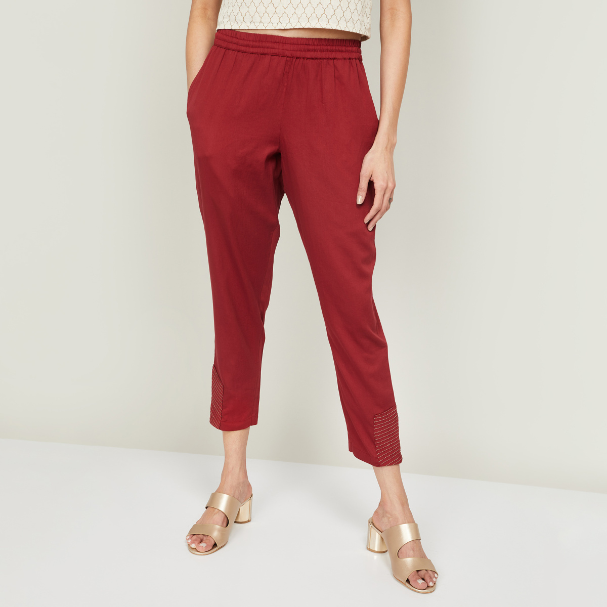 Solid Cropped Pants