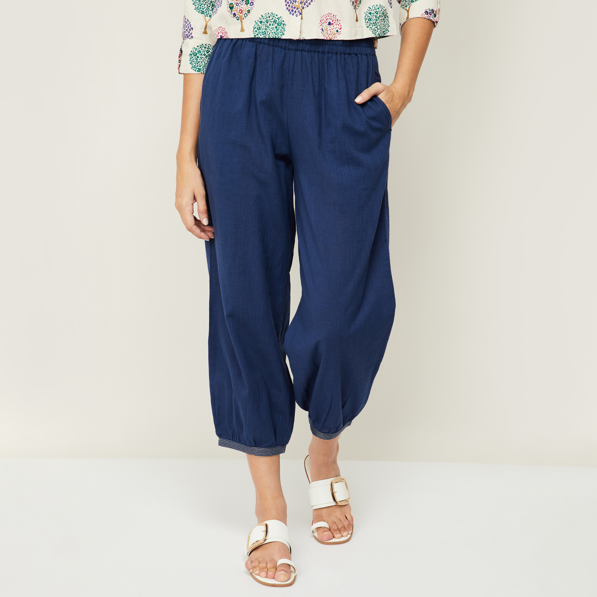 Buy online High Rise Solid Crop Pants from bottom wear for Women by Elleven  By Aurelia for 899 at 0 off  2023 Limeroadcom