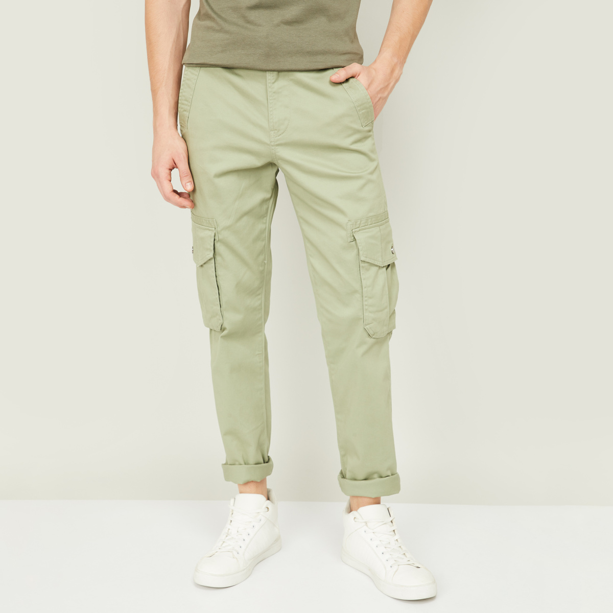 Smoke Rise Twill Slim Tapered Cargo Pants  DTLR