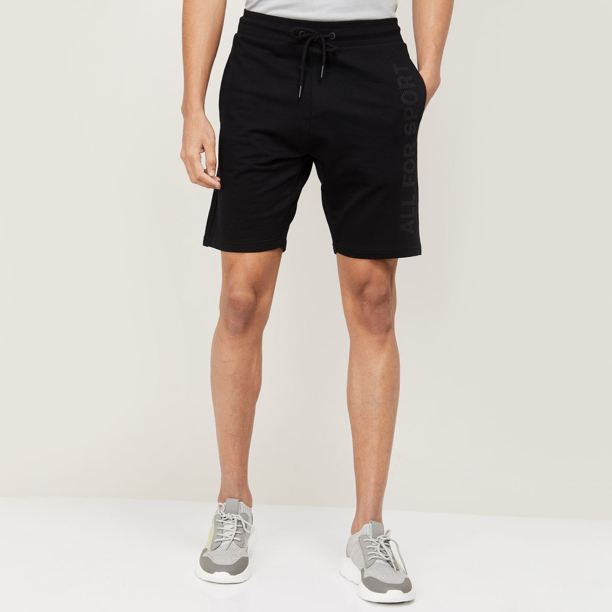 KAPPA Men Printed Regular Fit Sports Shorts