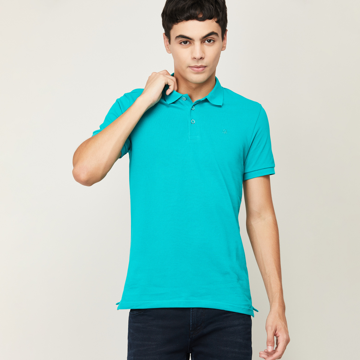 UNITED COLORS OF BENETTON Men Solid Polo Neck T-shirt