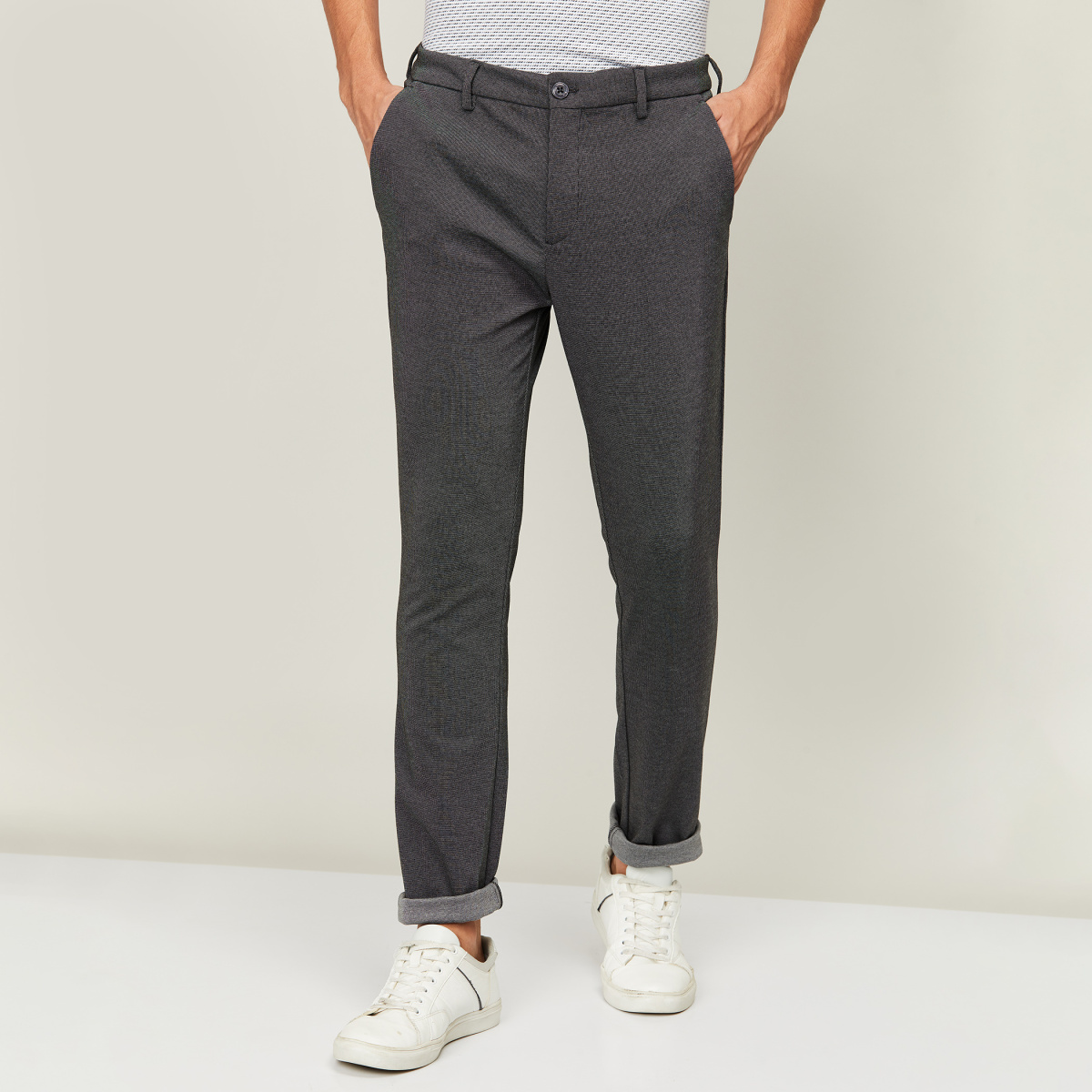 UNITED COLORS OF BENETTON Men Textured Slim Tapered Casual Trousers