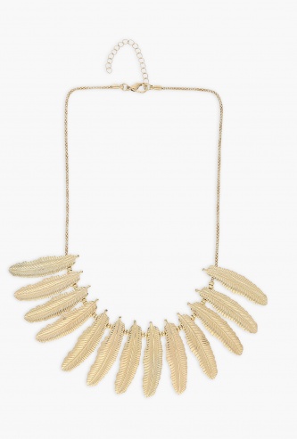 GINGER Textured Feather-Shaped Necklace